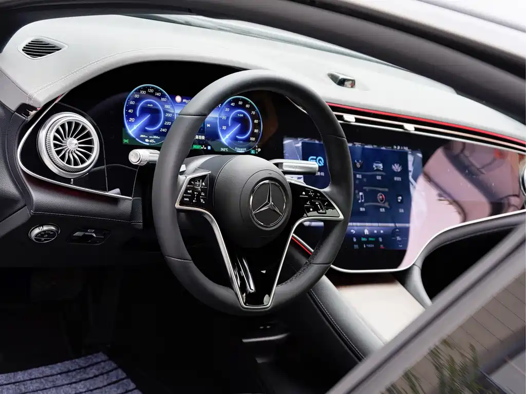 Mercedes-Benz EQS — миниатюра 10