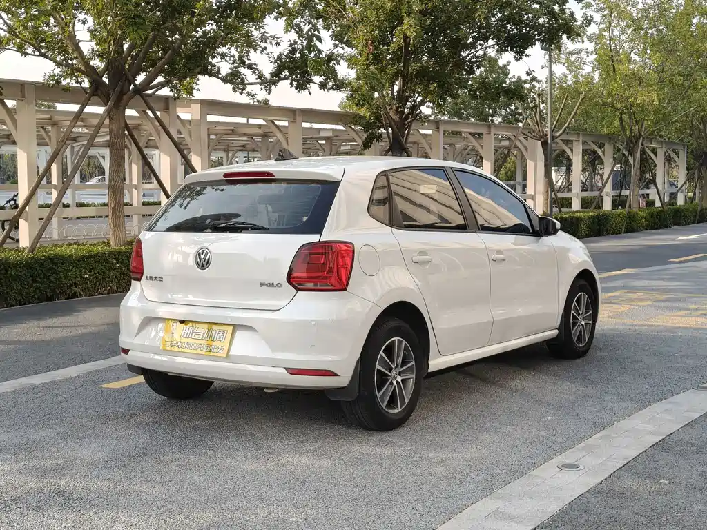 Volkswagen Polo — миниатюра 9