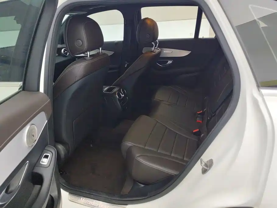 Mercedes-Benz GLC — миниатюра 11