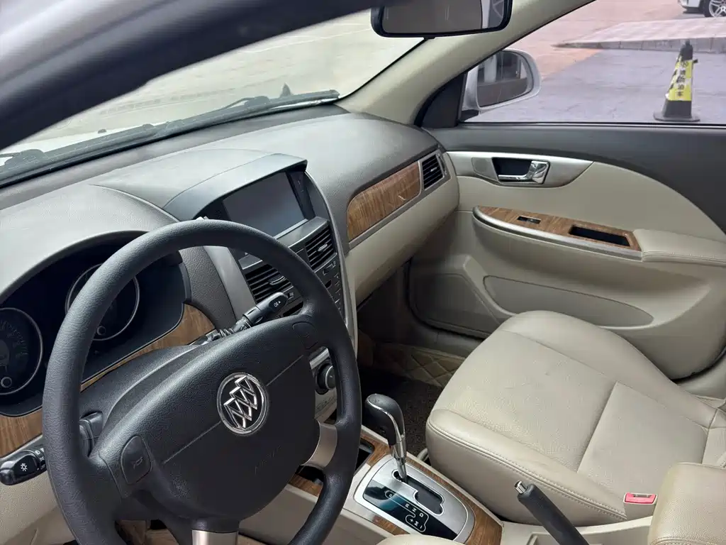 Buick Excelle — миниатюра 4