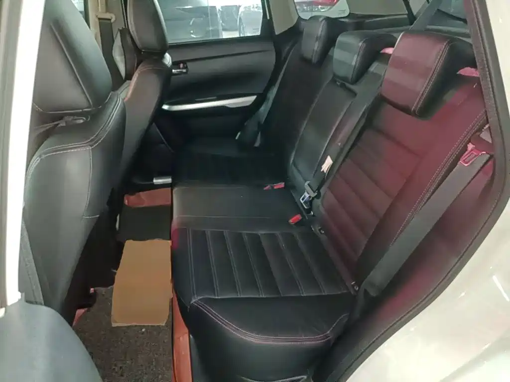 Suzuki Vitara — миниатюра 17