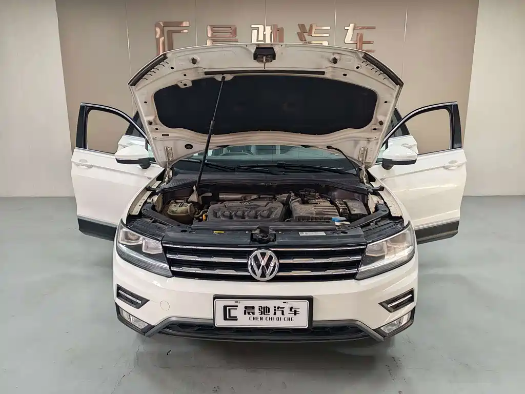 Volkswagen Tiguan L — миниатюра 15
