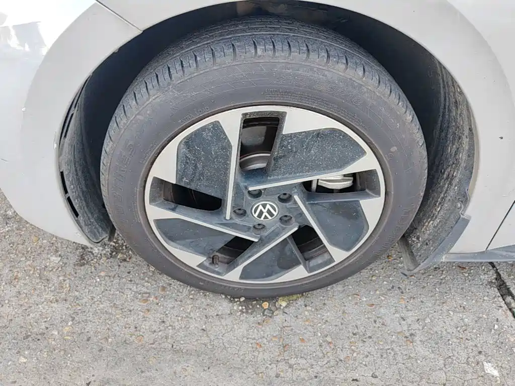 Volkswagen ID.3 — миниатюра 23