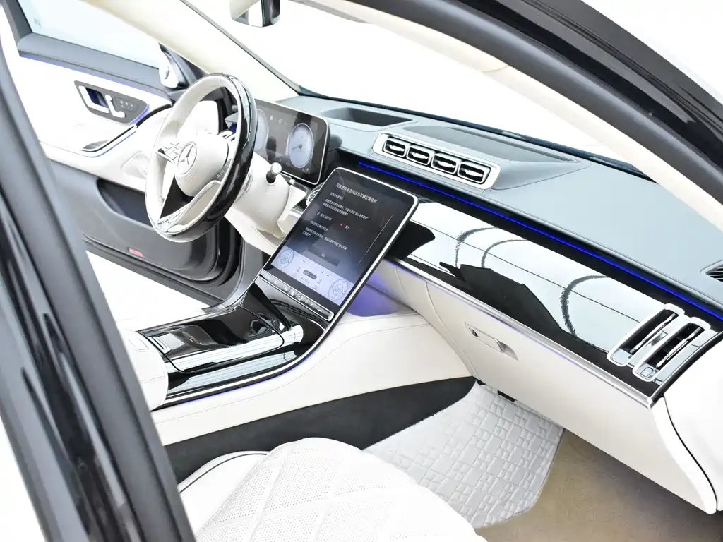 Mercedes-Benz S-Class — миниатюра 11