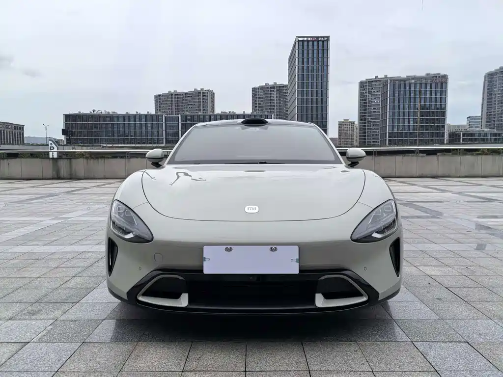 Xiaomi SU7 — миниатюра 2