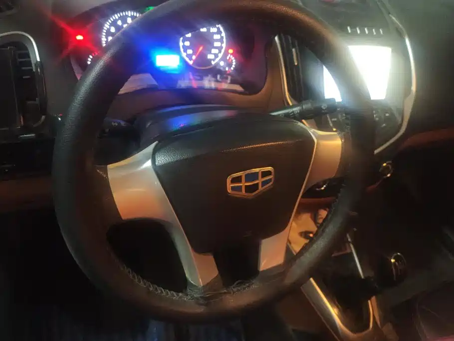 Geely King Kong — миниатюра 15