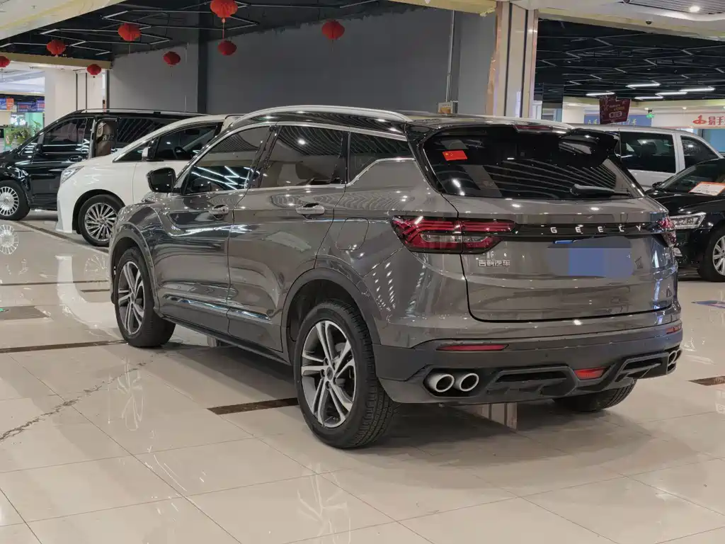 Geely Binyue — миниатюра 9