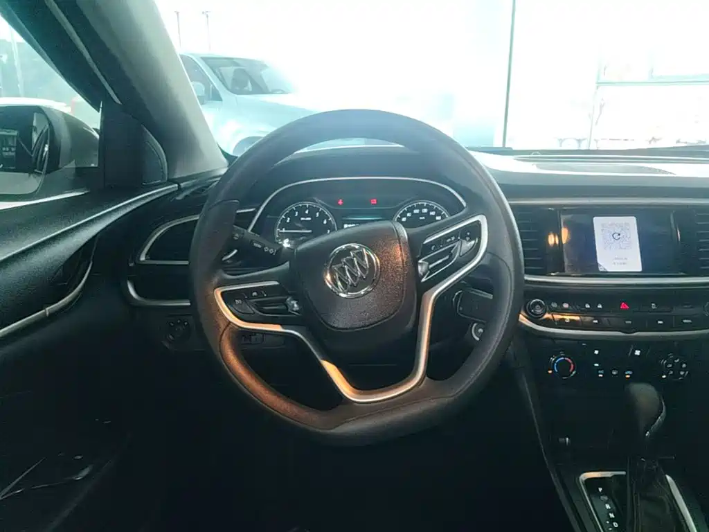 Buick Excelle — миниатюра 11