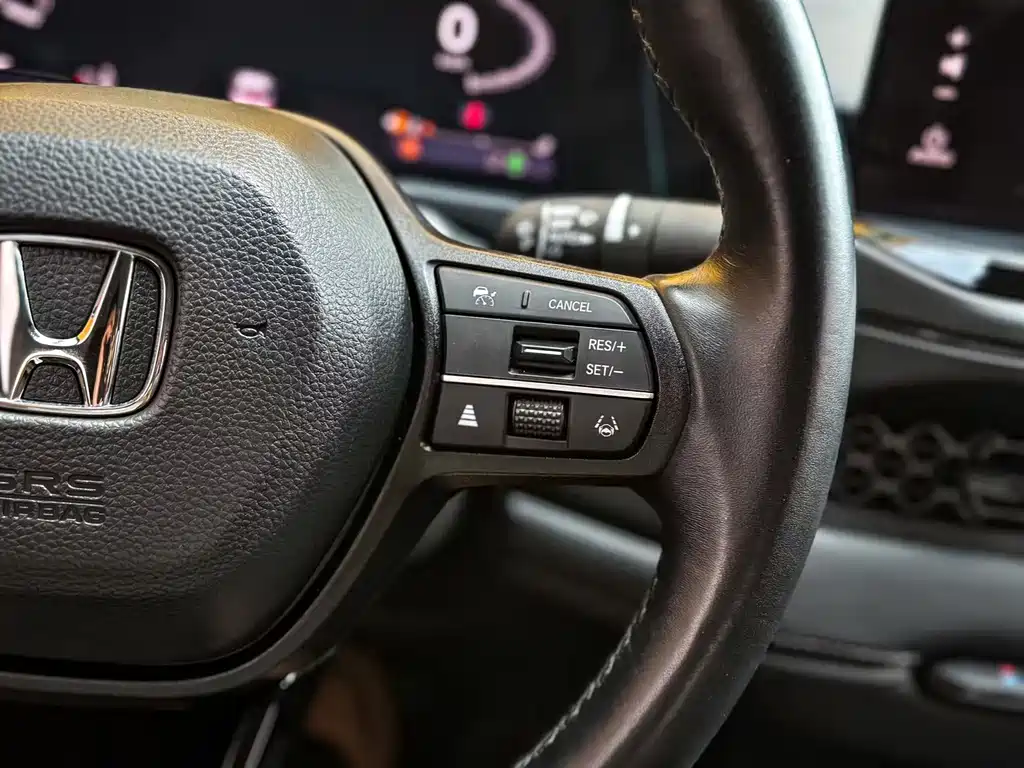 Honda Accord — миниатюра 9
