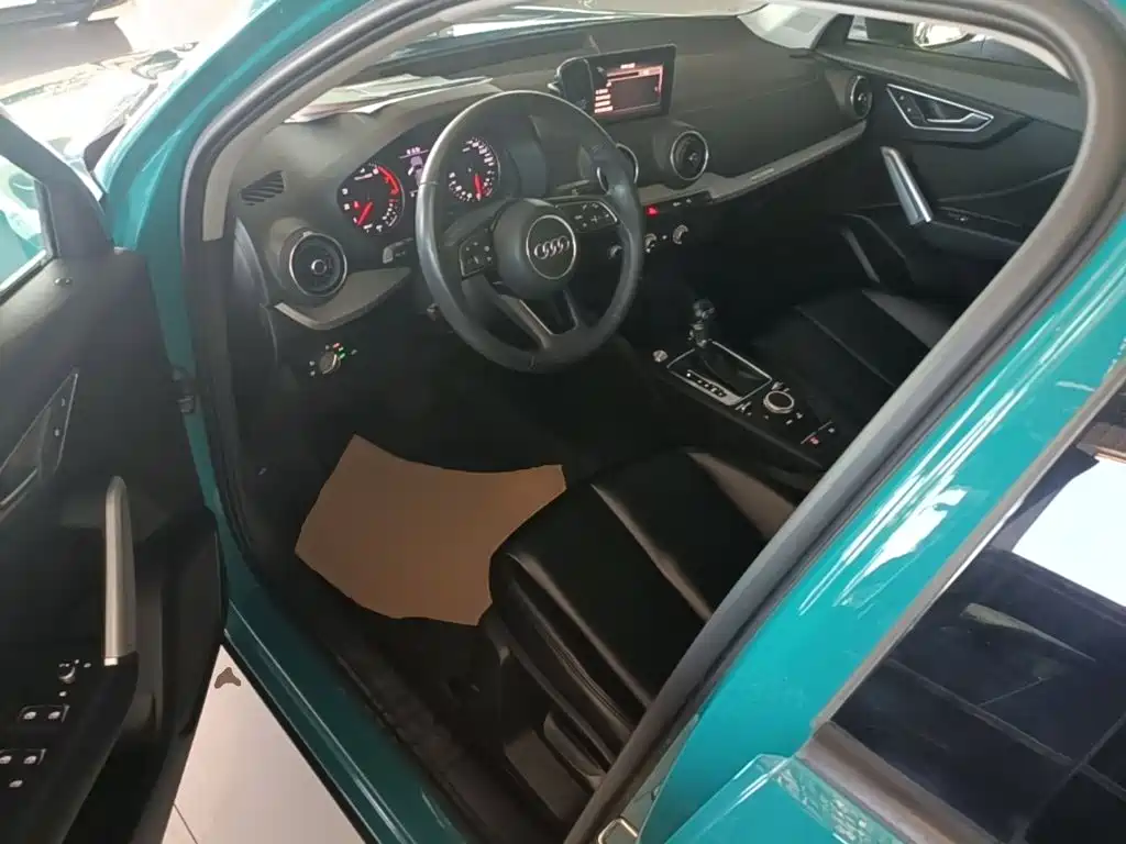 Audi Q2L — миниатюра 16
