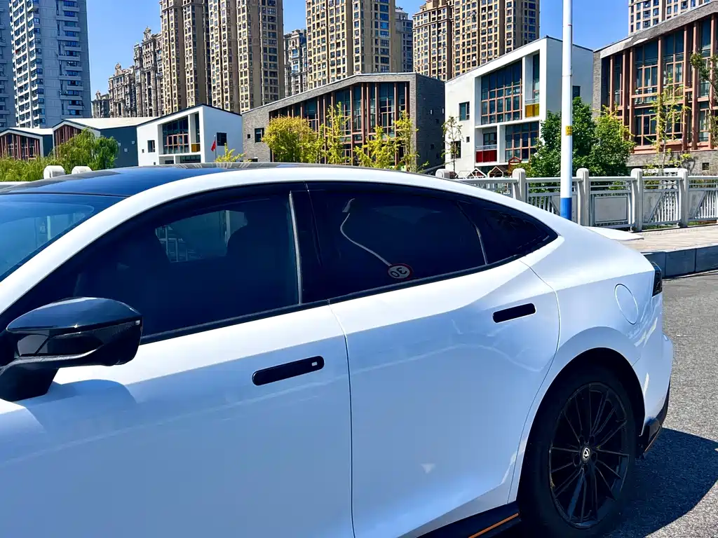 Changan UNI-V — миниатюра 6