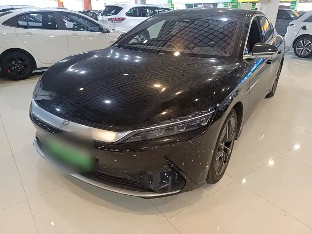 BYD Han — миниатюра 2