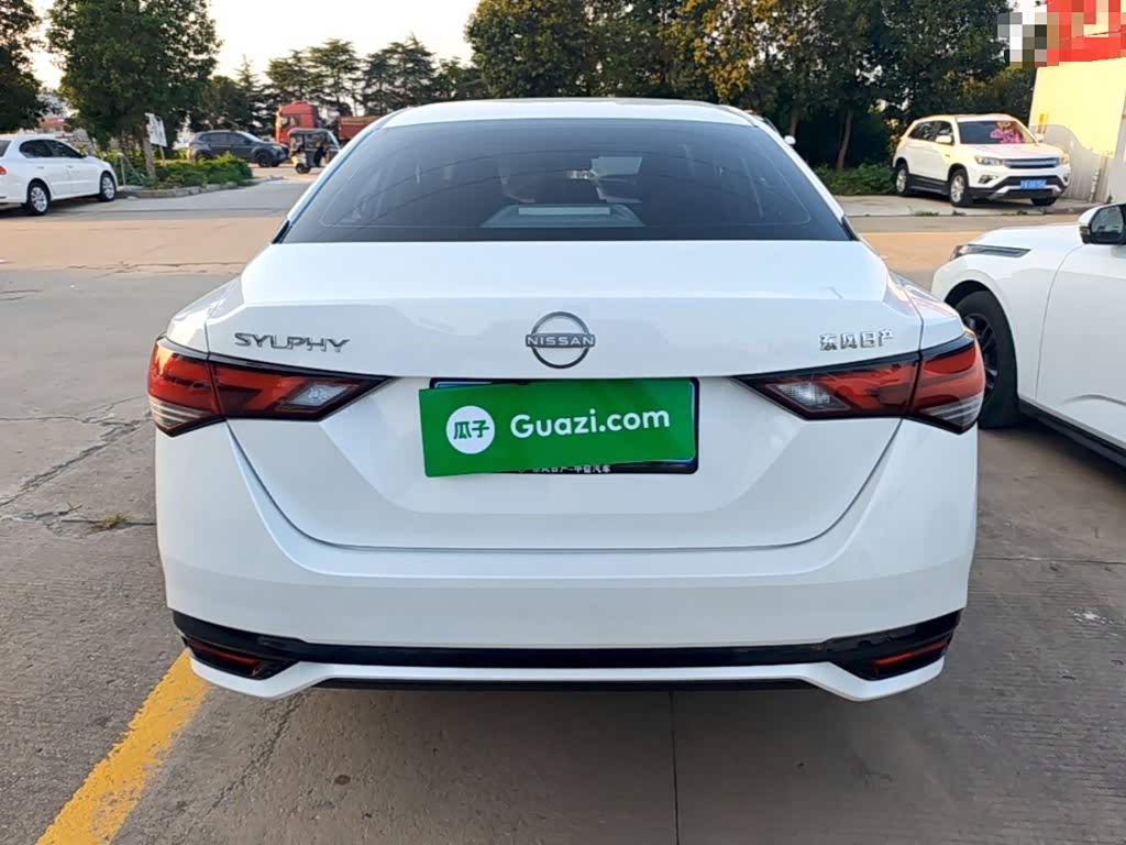 Nissan Sylphy 1.6 л 2023 г. Белый, пробег 46600 км