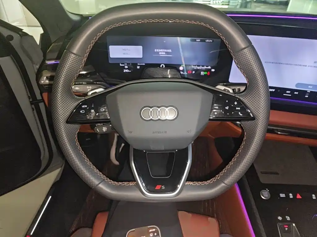 Audi Audi A5L — миниатюра 11