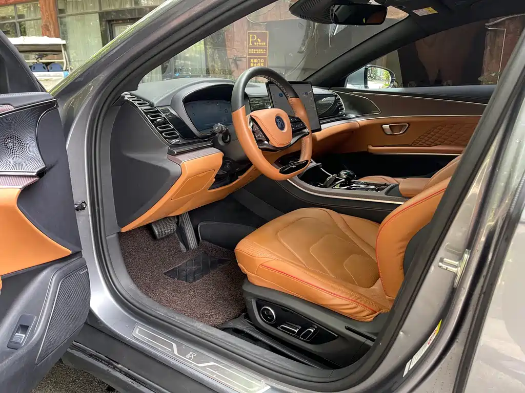 BYD Han — миниатюра 4