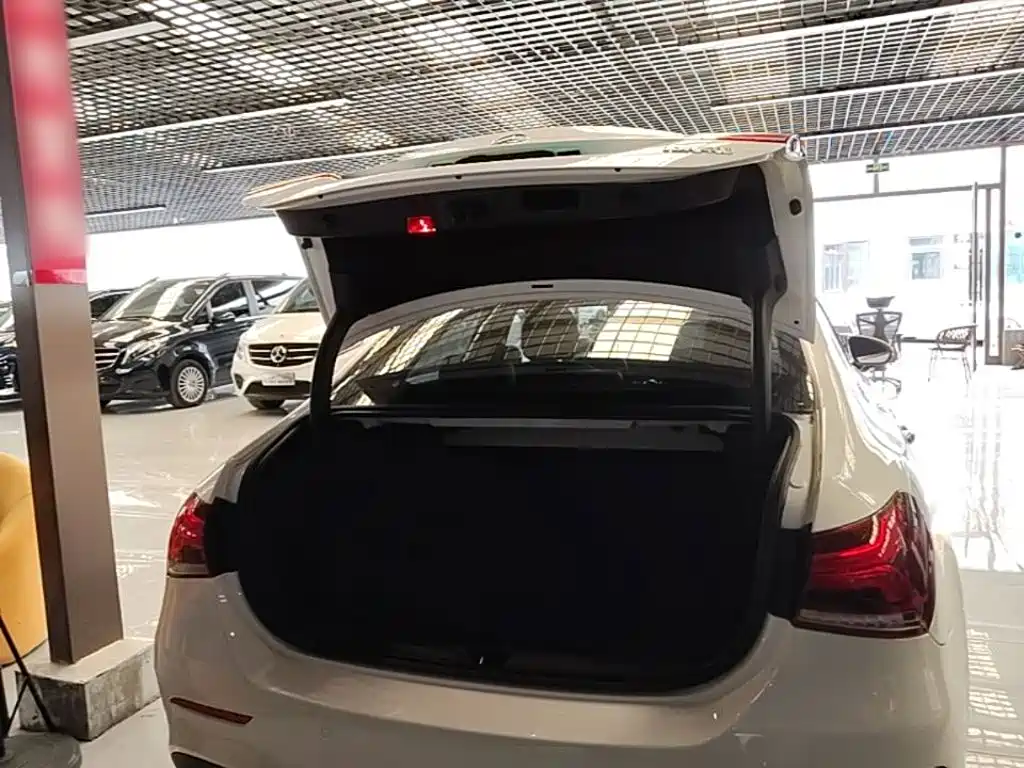 Mercedes-Benz A-Class — миниатюра 19
