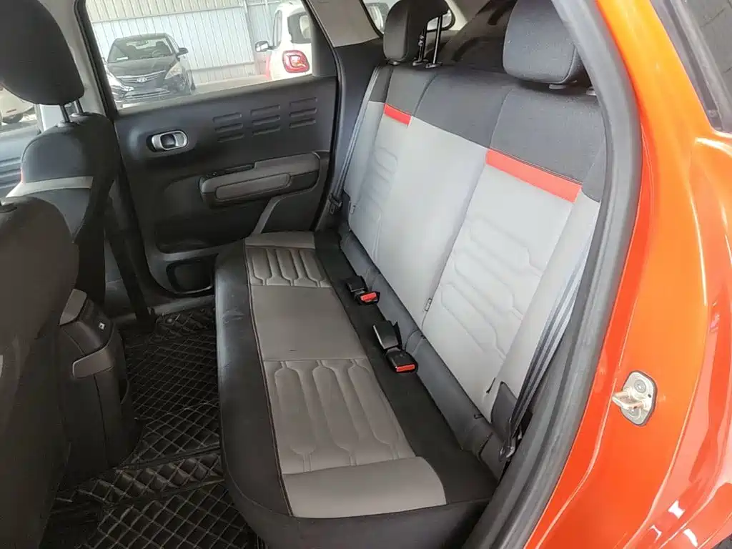Citroen C4 Aircross — миниатюра 17