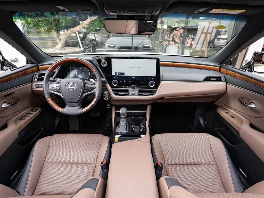 Lexus ES — фотографии объявления, Фото 13