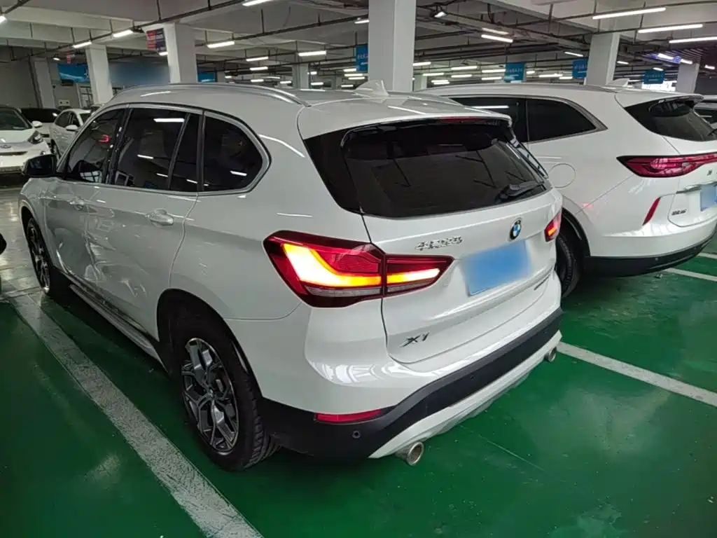BMW X1 — миниатюра 5