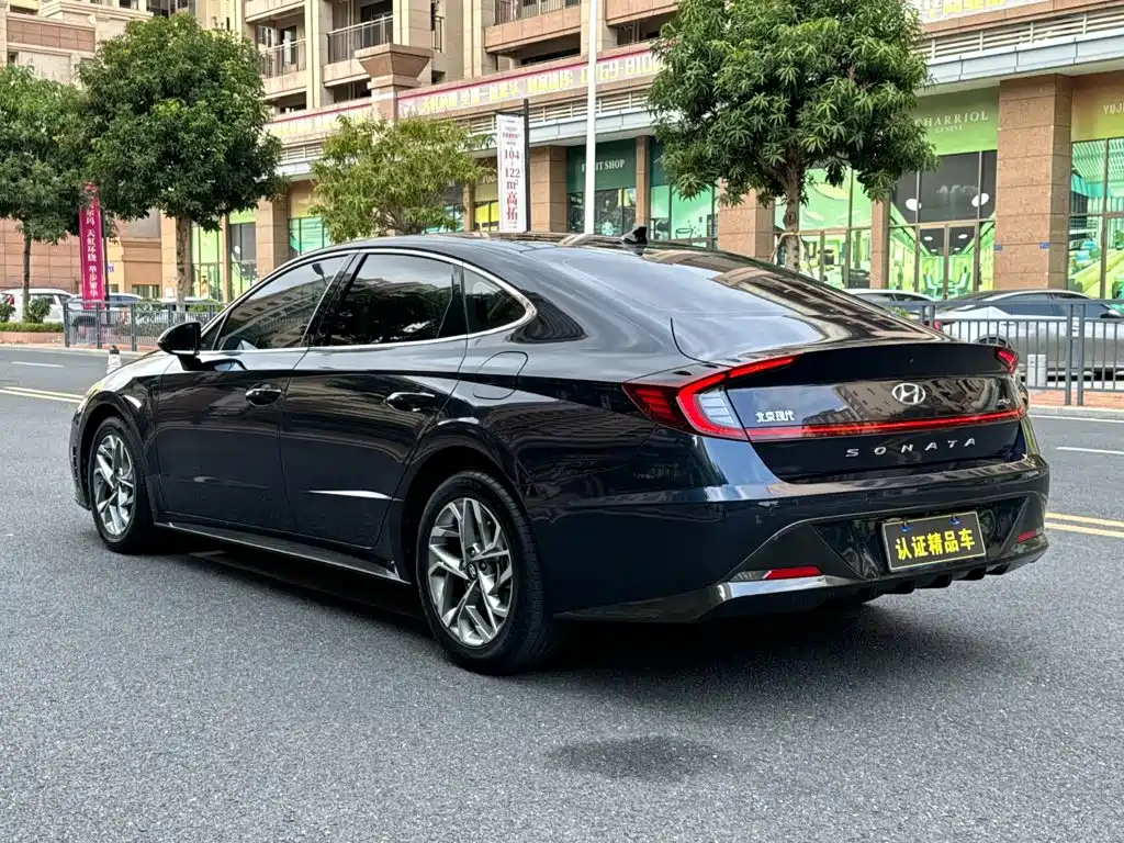 Hyundai Sonata — миниатюра 13