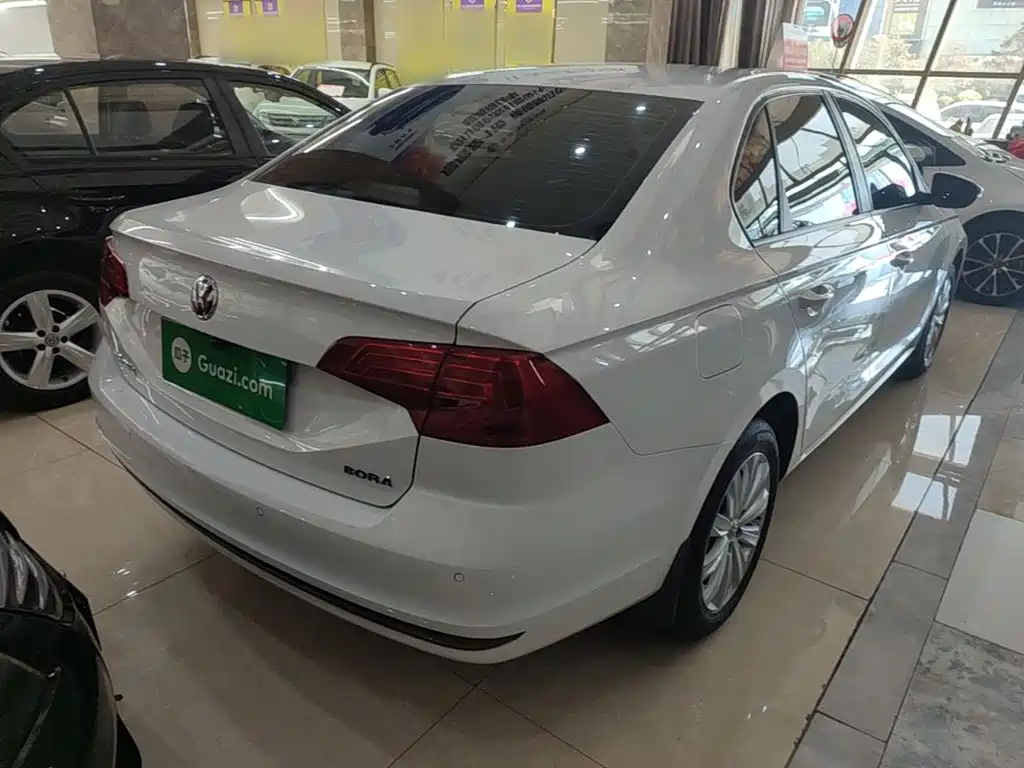 Volkswagen Bora — миниатюра 7