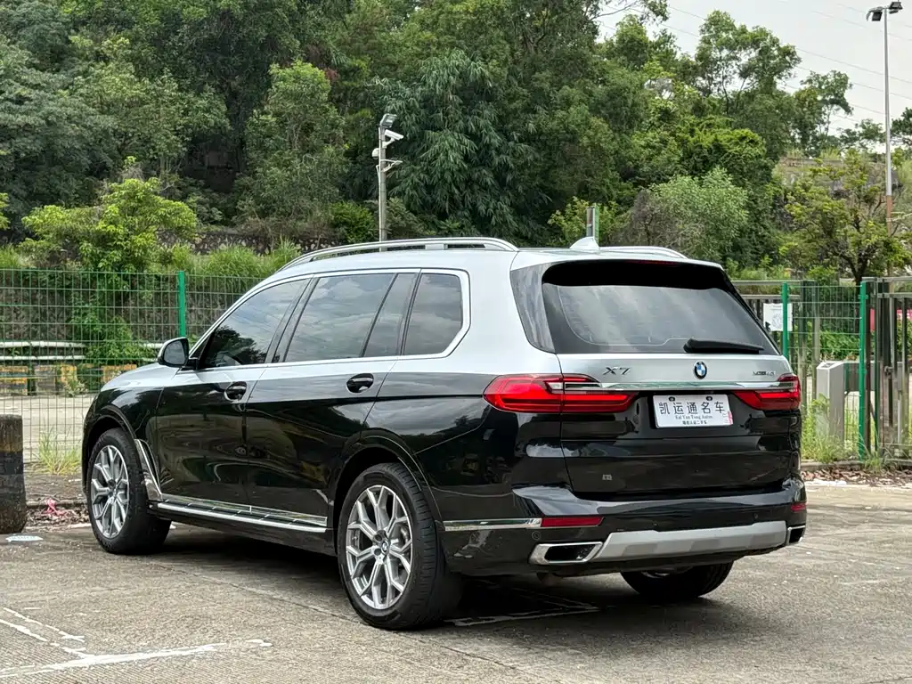 BMW X7 — миниатюра 12