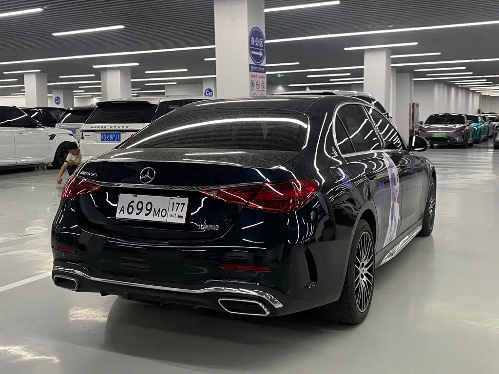 Mercedes-Benz C-Class — миниатюра 13
