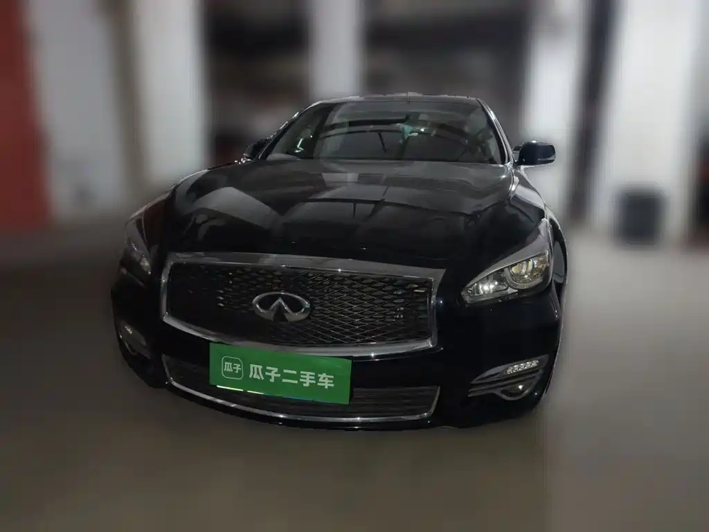Infiniti Q70 — миниатюра 24