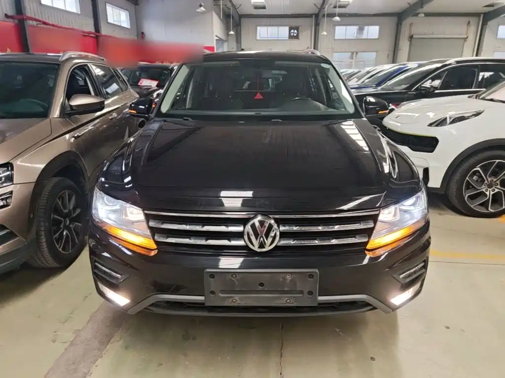 Volkswagen Tiguan L — миниатюра 3