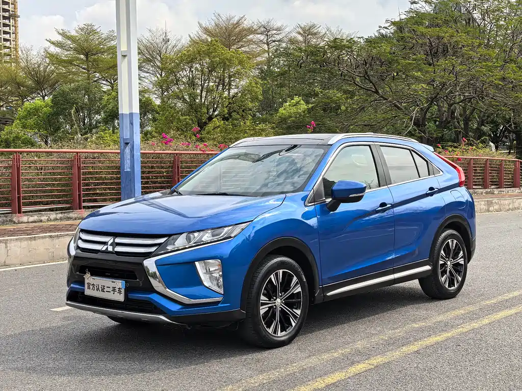 Купить Mitsubishi Eclipse Cross