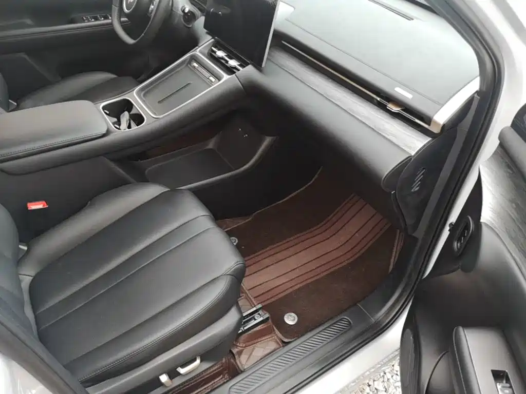 Wuling Xingguang S — миниатюра 25