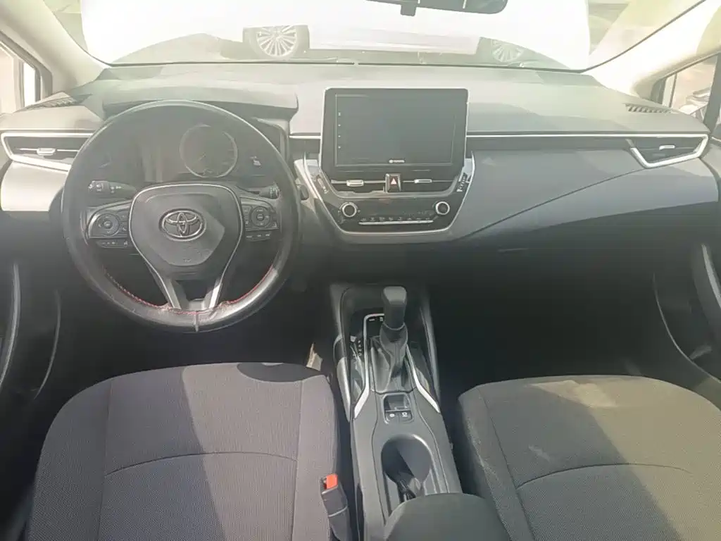 Toyota Corolla — миниатюра 10