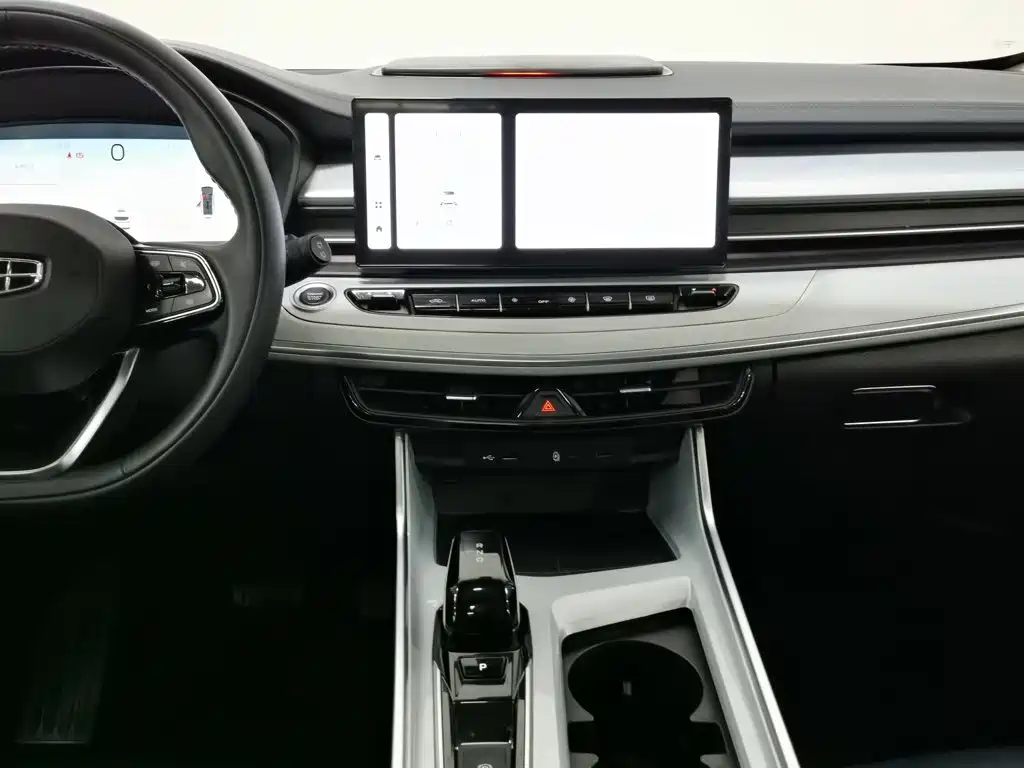 Geely Jia Ji — миниатюра 12