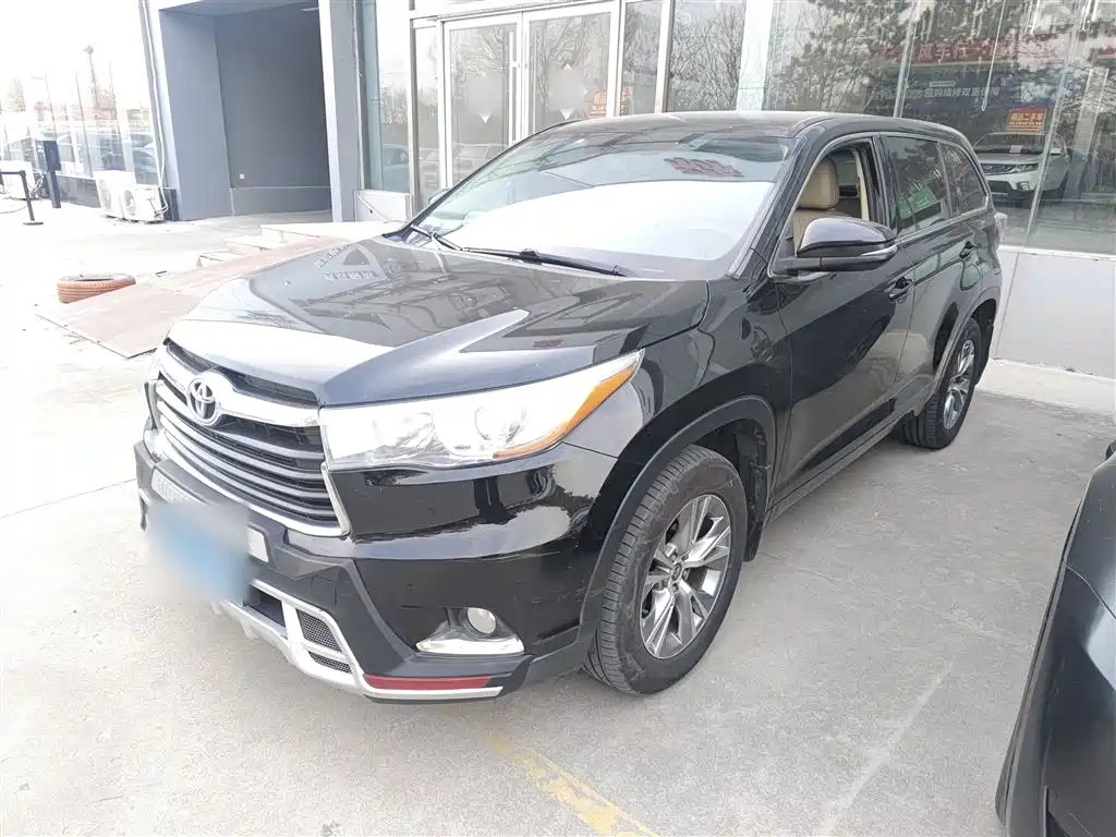 Toyota Highlander 2017 2.0T Elite 5 мест