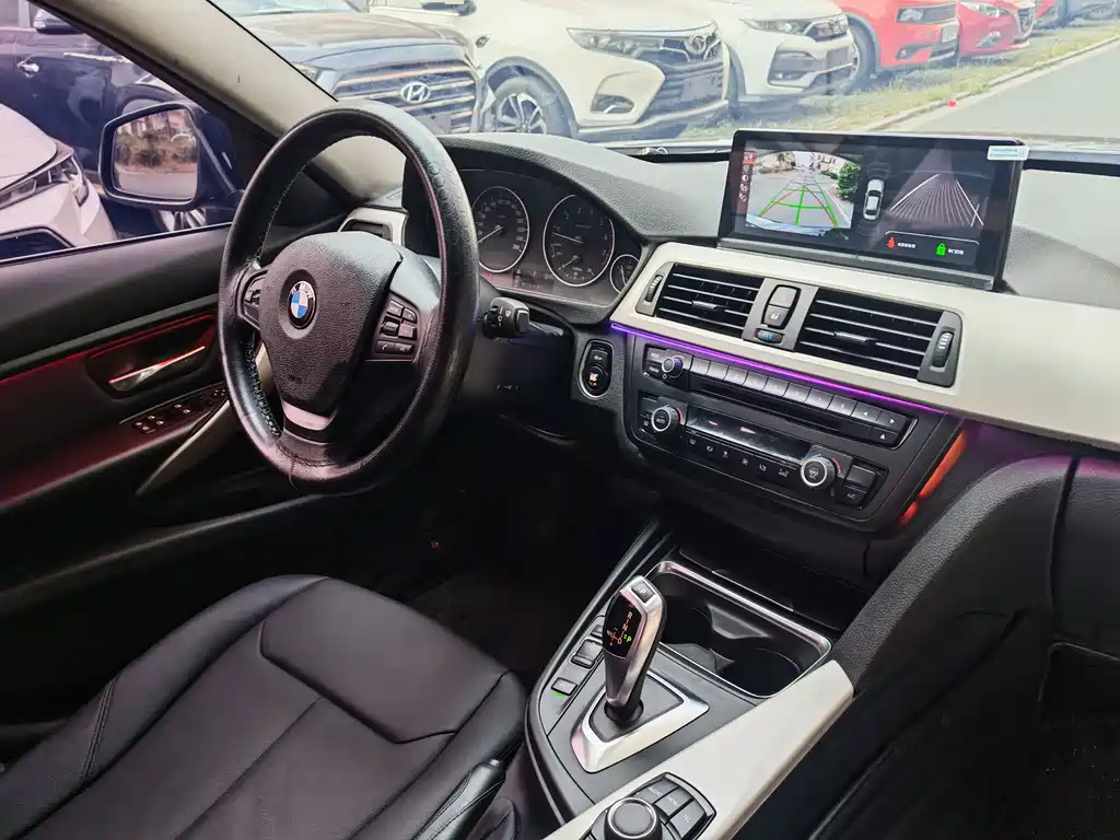 BMW 3 Series — миниатюра 17
