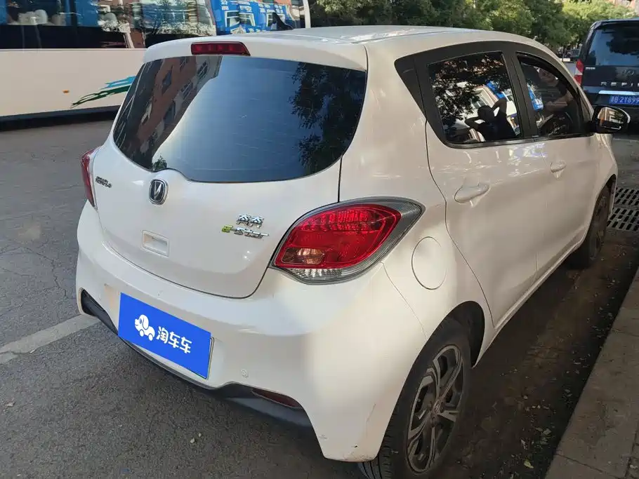 Changan Benben E-Star — миниатюра 3