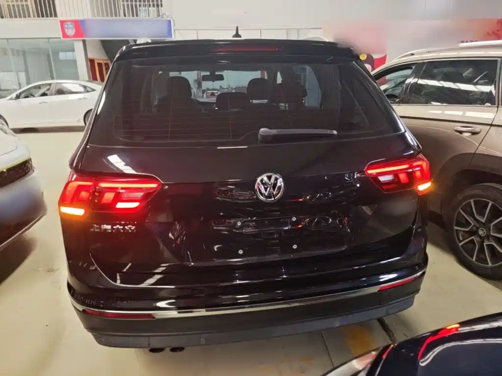 Volkswagen Tiguan L — миниатюра 6