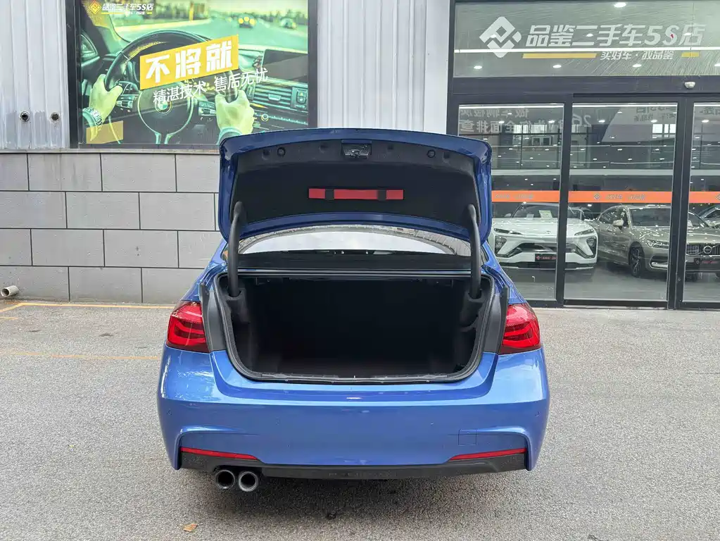 BMW 3 Series — миниатюра 7