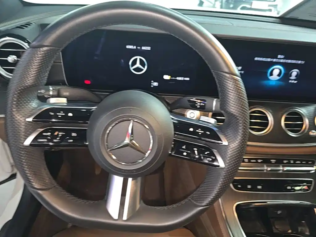 Mercedes-Benz E-Class New Energy — миниатюра 11