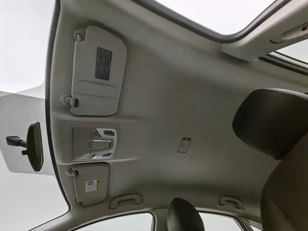 Nissan Sylphy — миниатюра 14