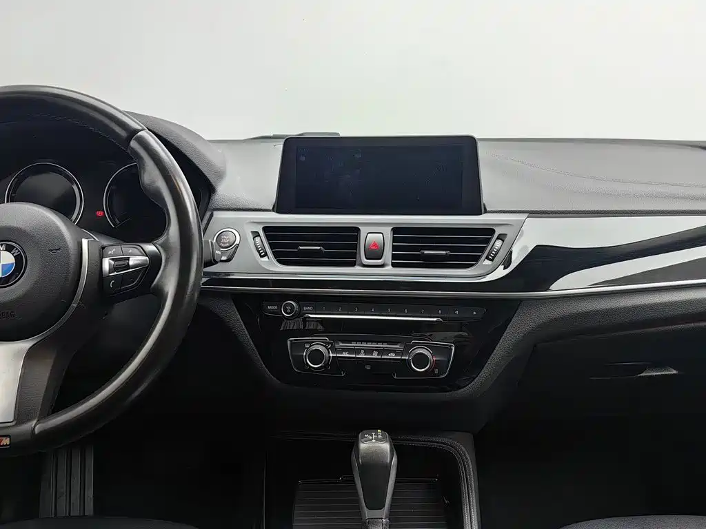 BMW 1 Series — миниатюра 12