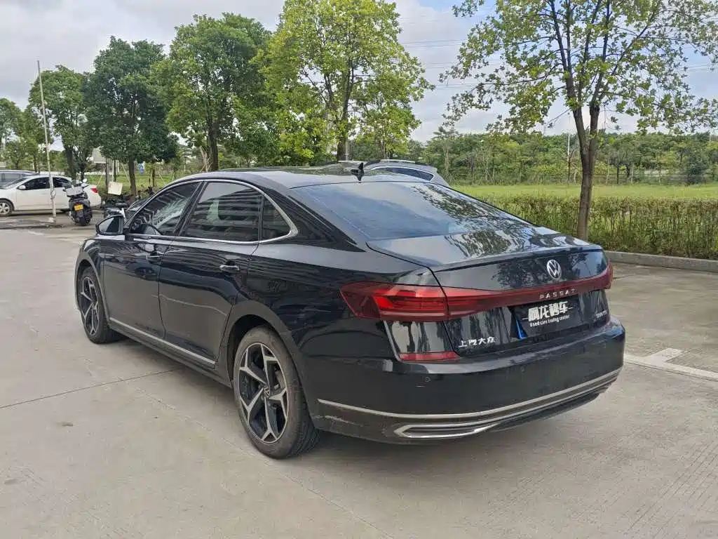 Volkswagen Passat — миниатюра 9