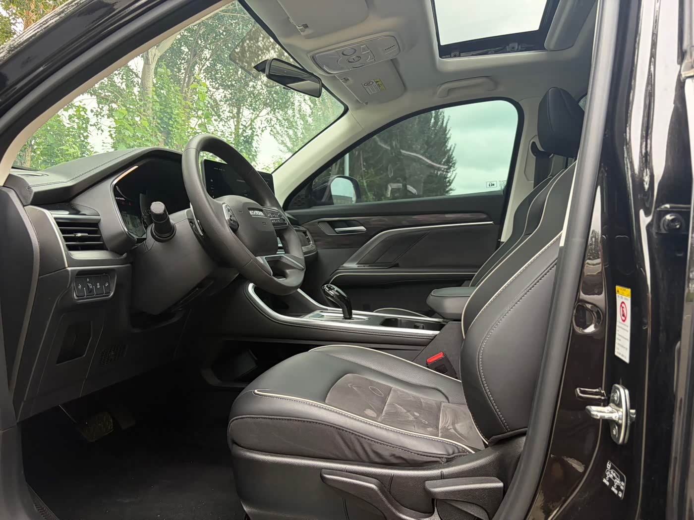 Haval Haval H6 1.5 л 2022 г. Чёрный, пробег 40000 км