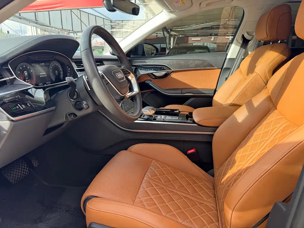 Audi A8 2025 A8L 50 TFSI quattro
