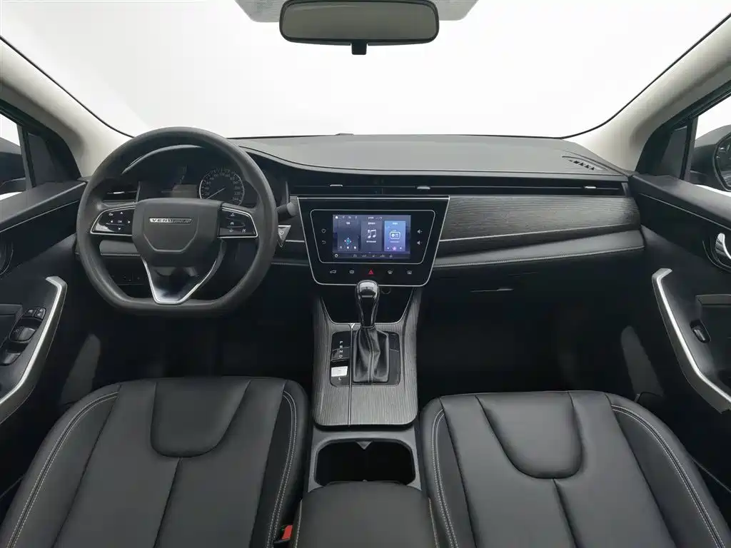 Venucia D60 2023 PLUS 1.6L XL CVT