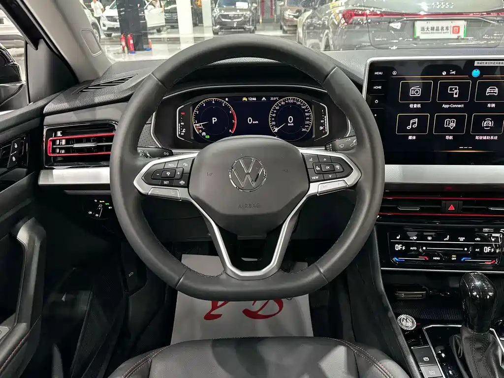 Volkswagen Lavida — миниатюра 6