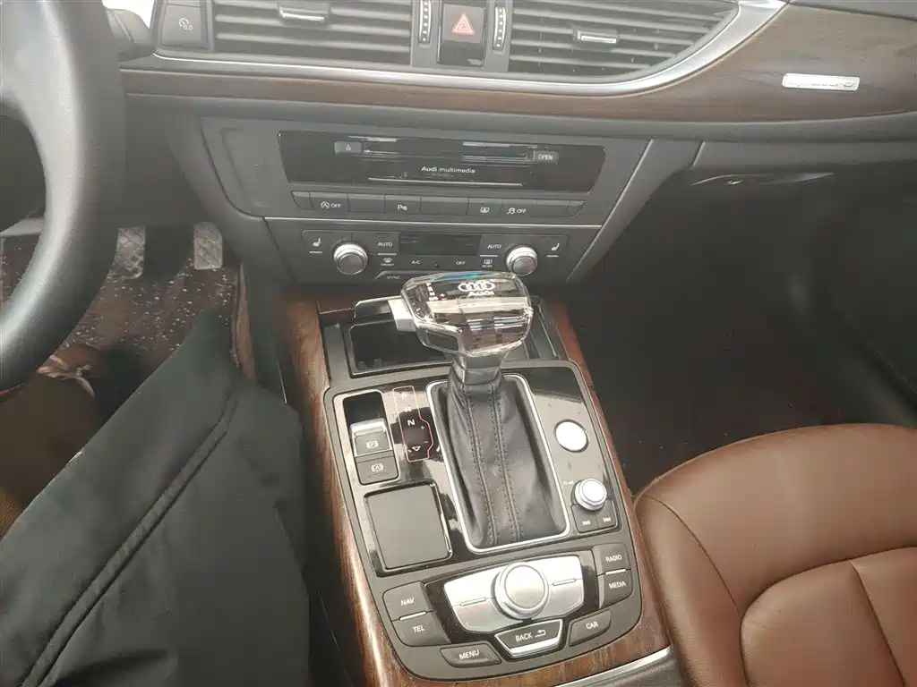 Audi A6L 2018 30 45 TFSI quattro Sport