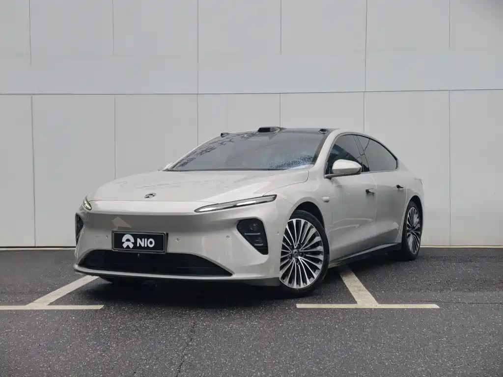 NIO ET7
