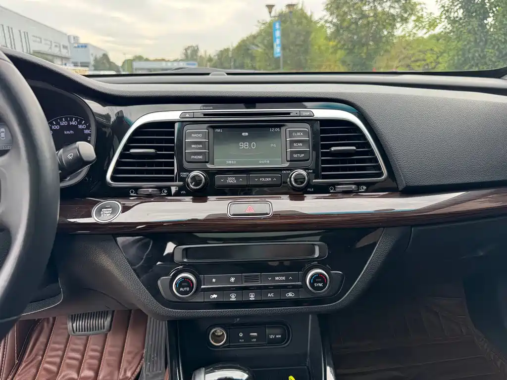 Kia K4 — миниатюра 11