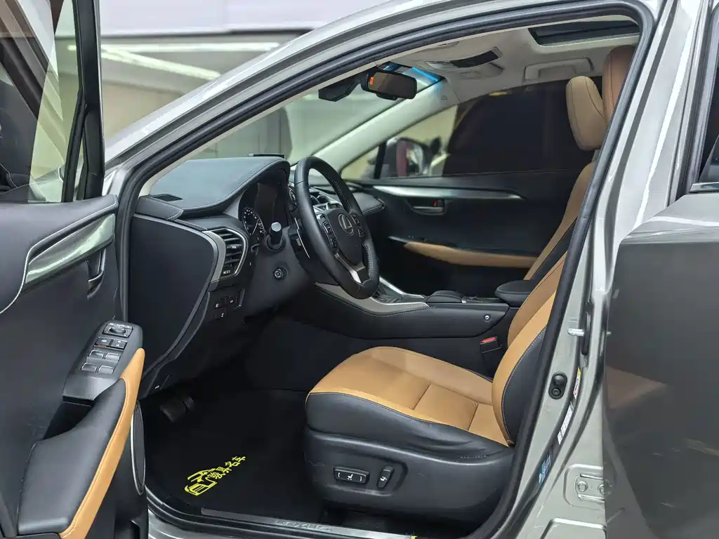 Lexus NX — миниатюра 10